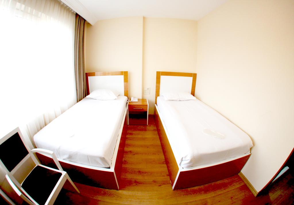 Hotel Duzce Екстериор снимка