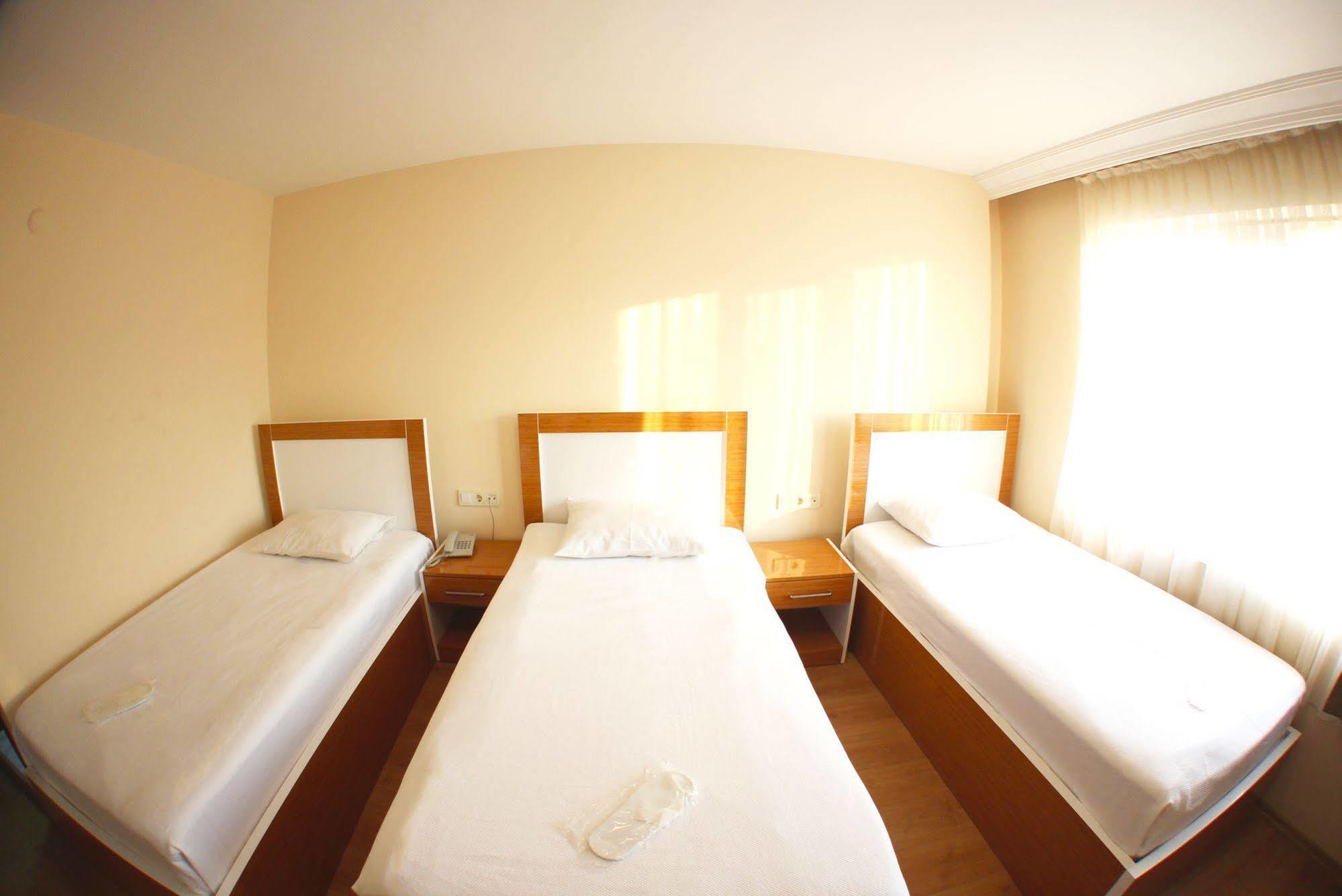 Hotel Duzce Екстериор снимка