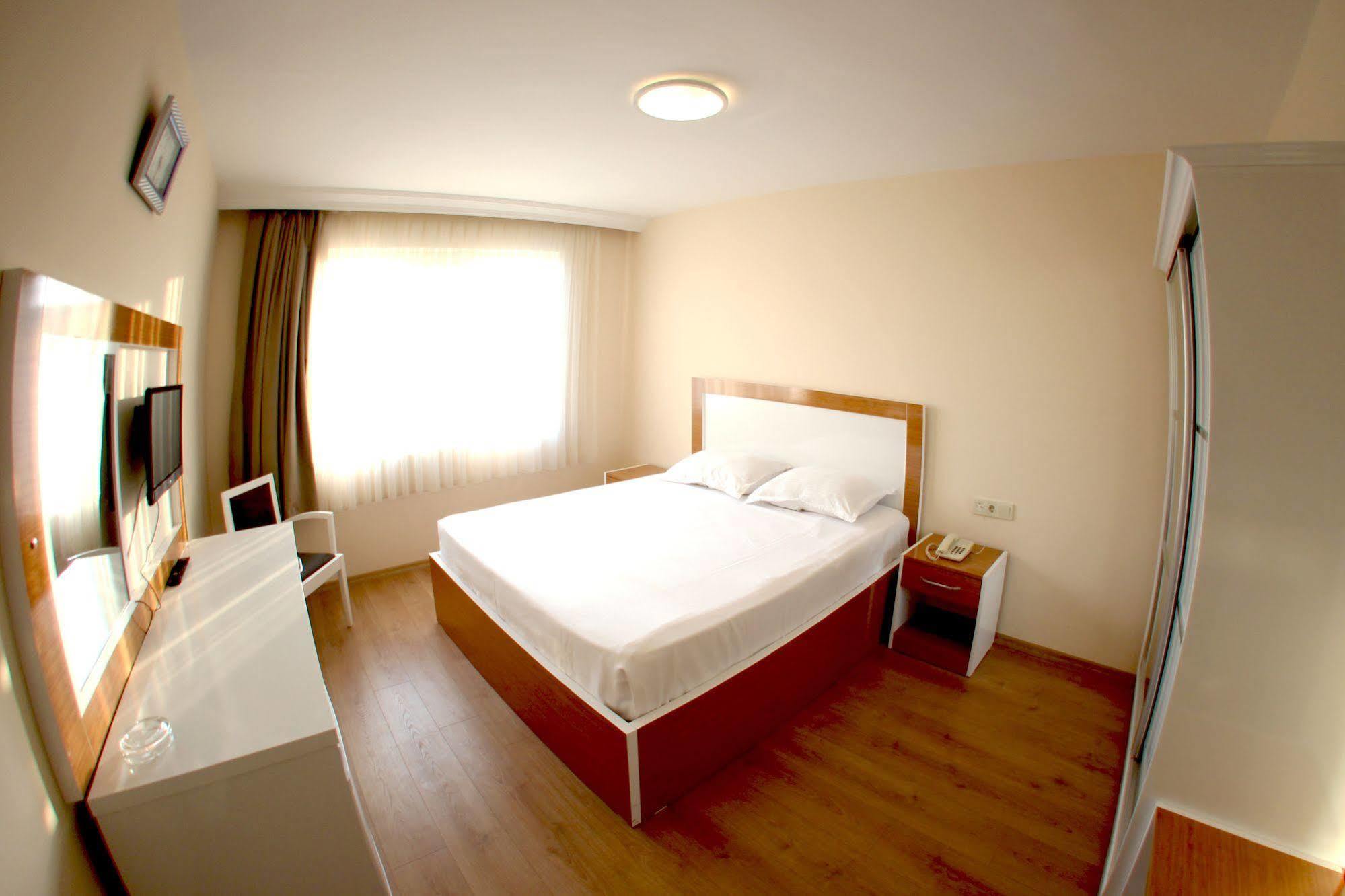 Hotel Duzce Екстериор снимка