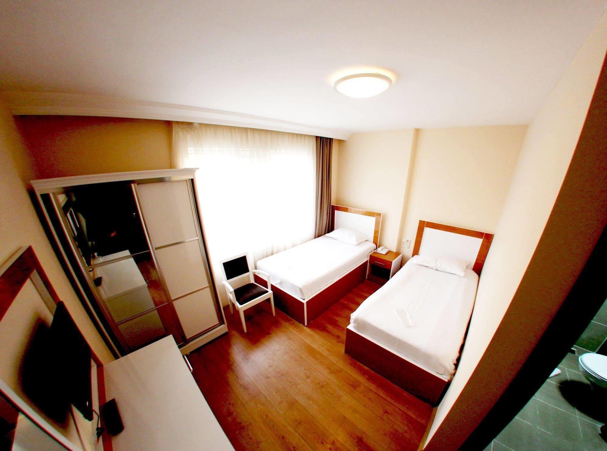 Hotel Duzce Екстериор снимка