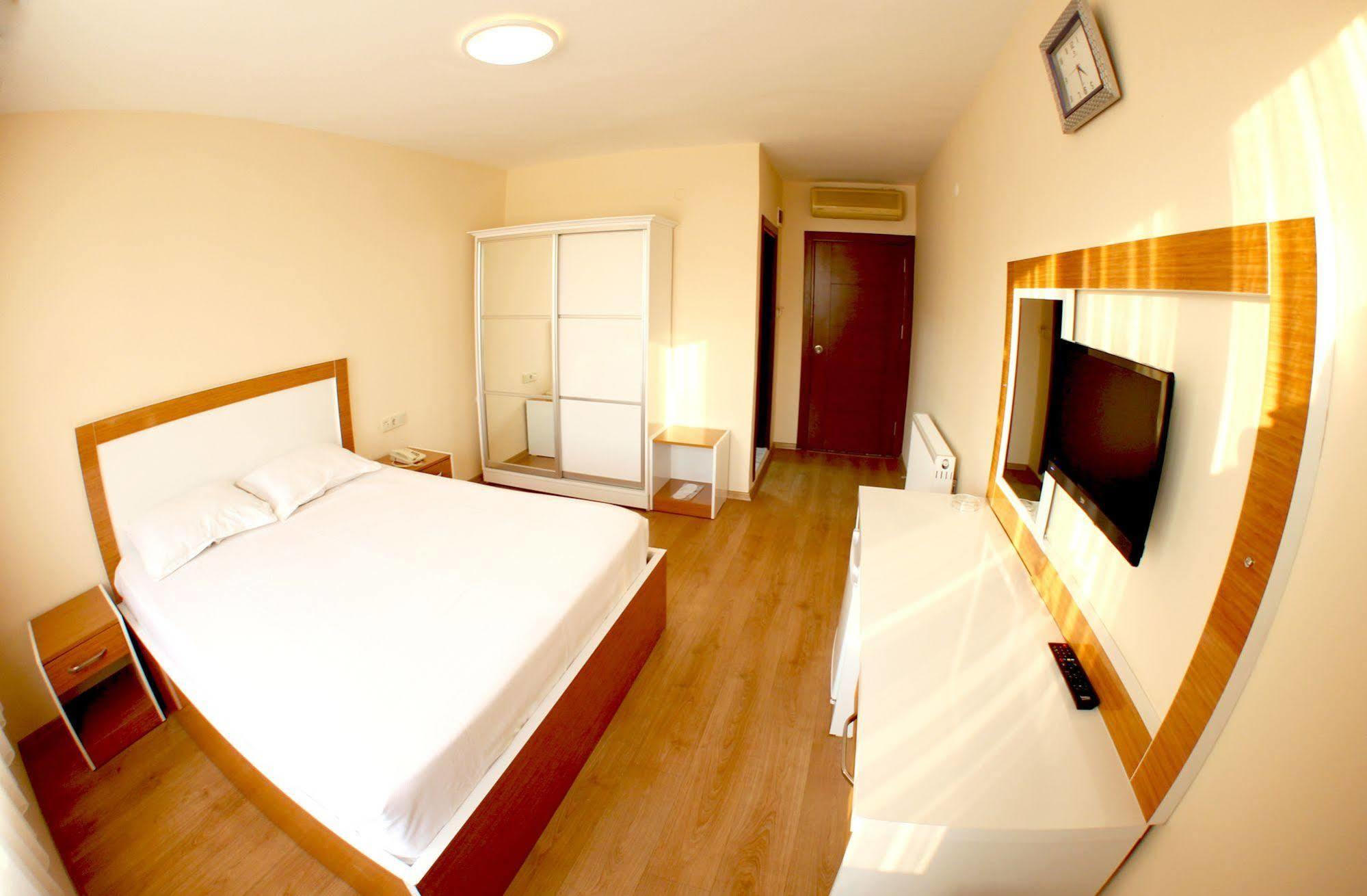 Hotel Duzce Екстериор снимка